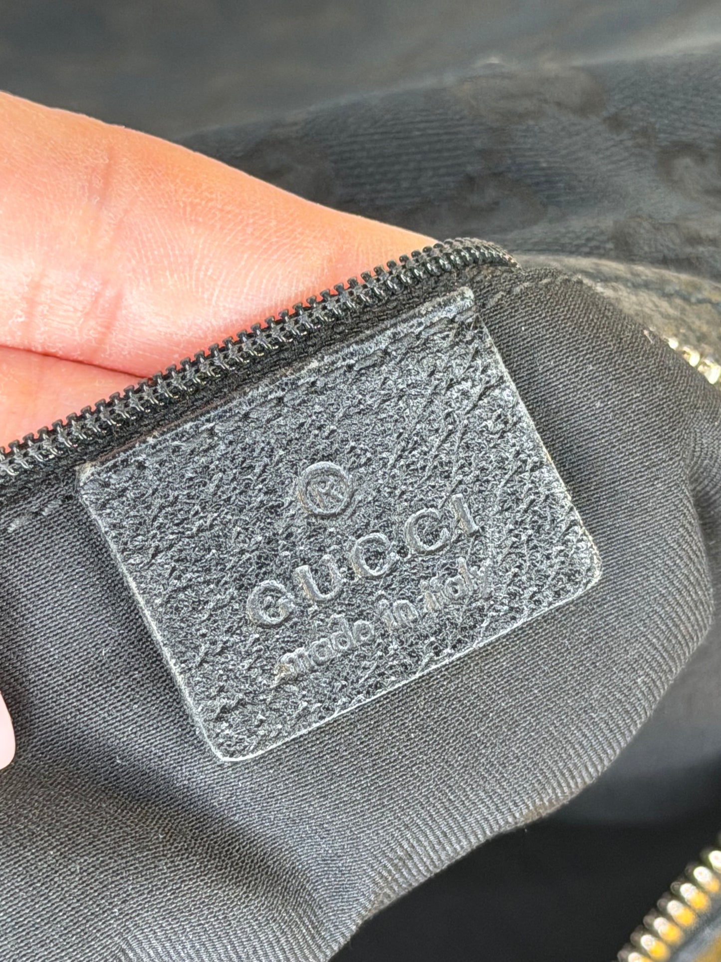 Gucci Hobo Sherry line