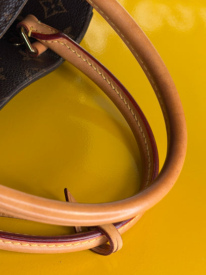 Louis Vuitton Montaigne MM