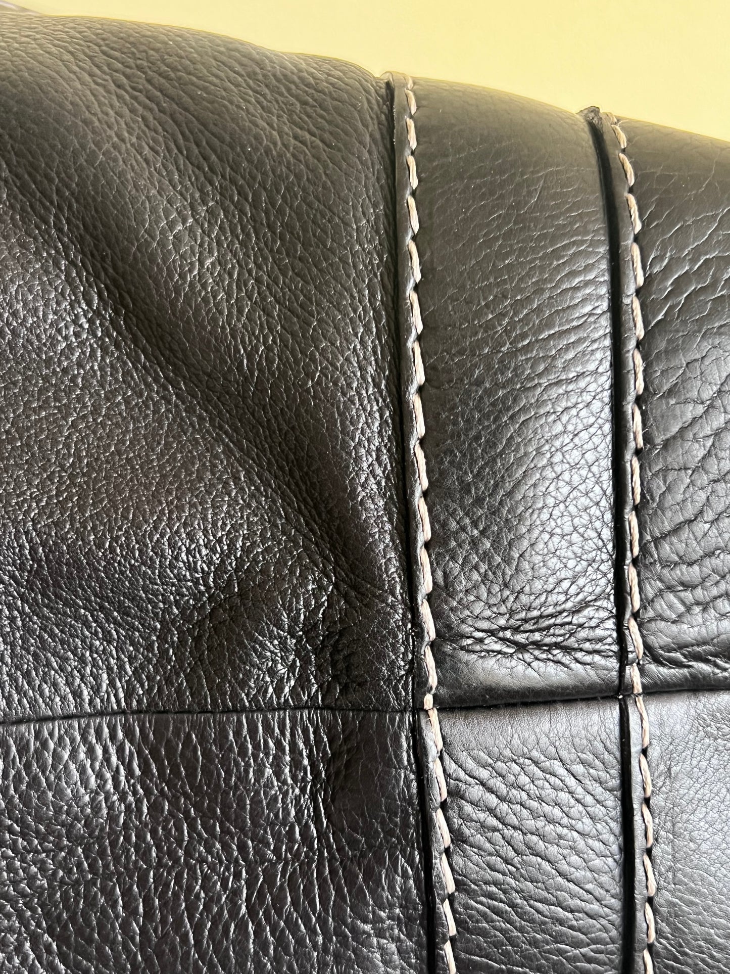 Gucci tote hysteria