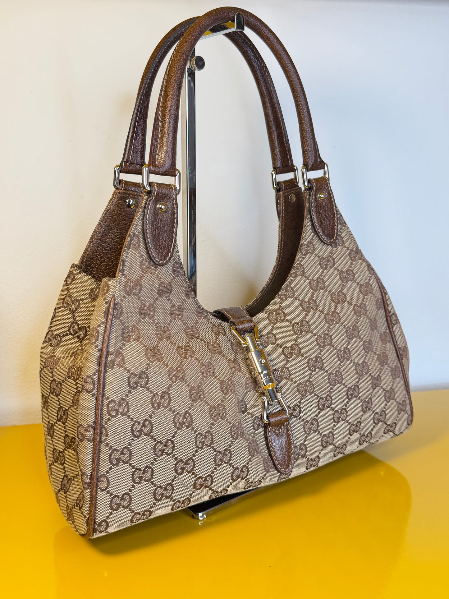 Gucci Jackie Bardot