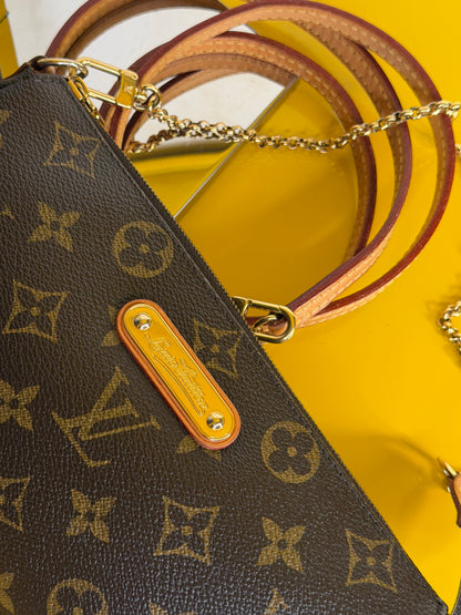 Louis Vuitton Pochette Eva