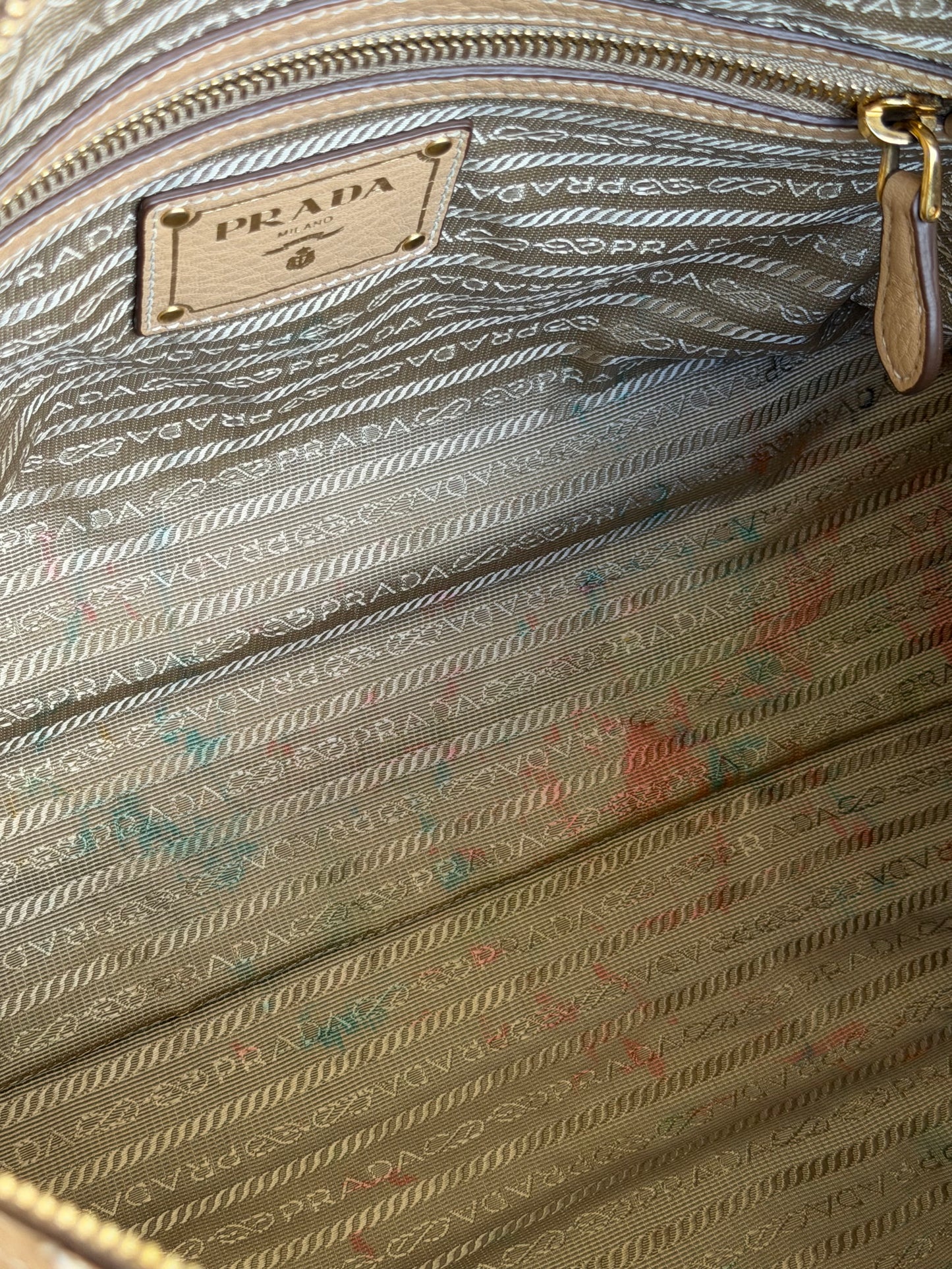 Prada Vit.Daino Beige