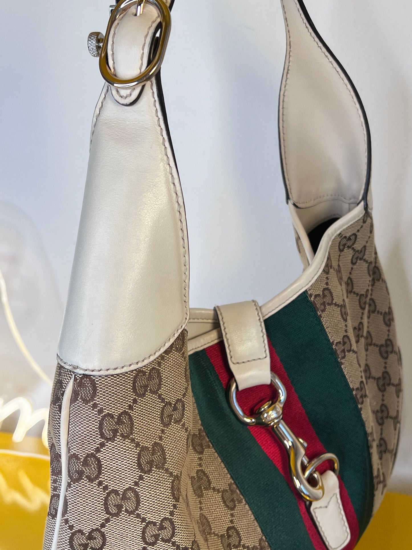 Gucci Bouvier Avorio