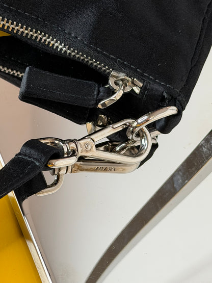 Prada Pochette raso