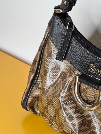 Gucci Abbey Crystal GG