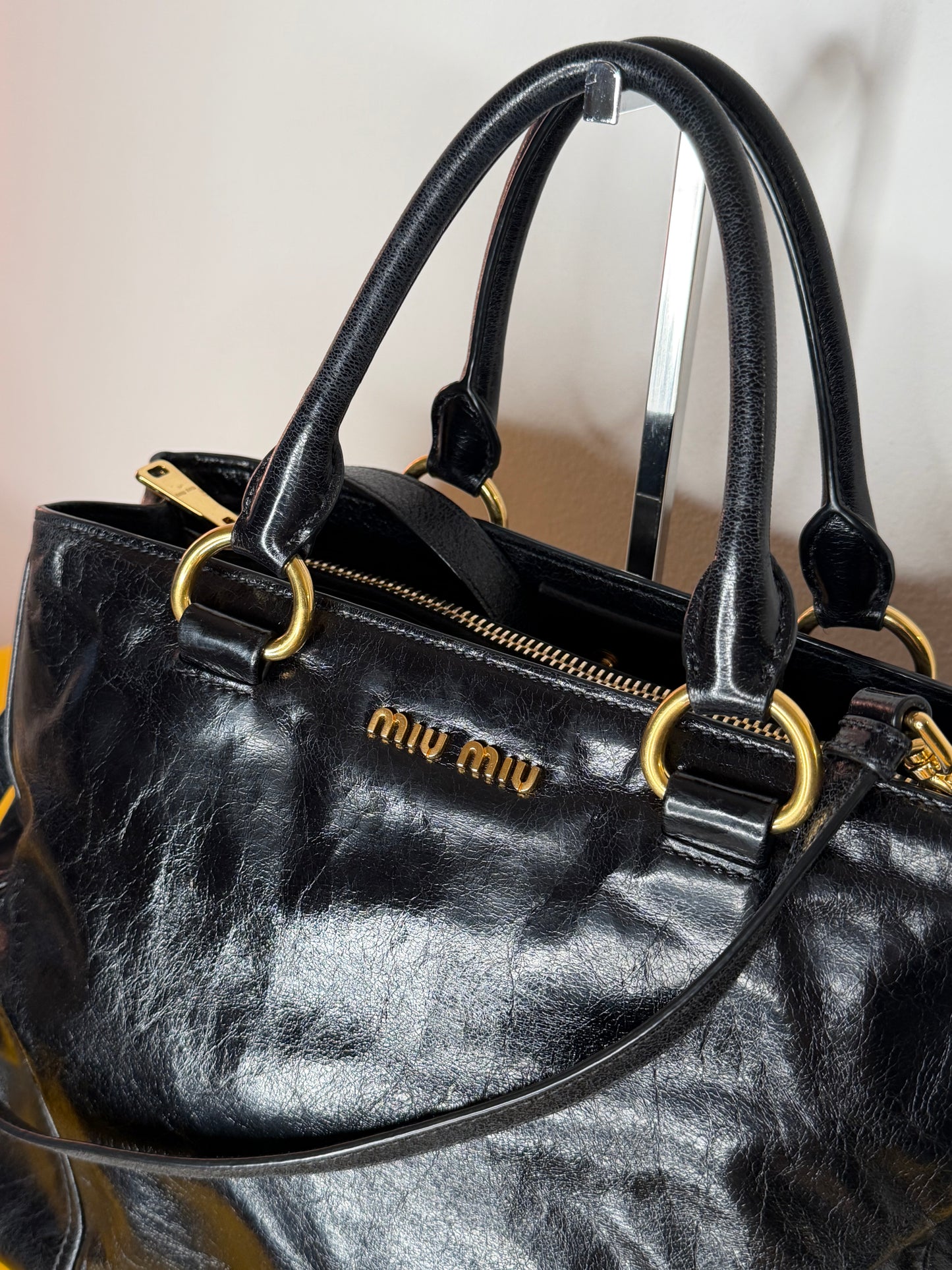 Miu Miu tote shine