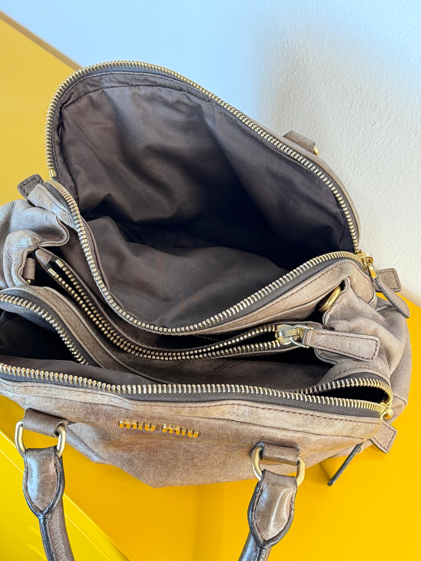 Miu Miu pelle distressed
