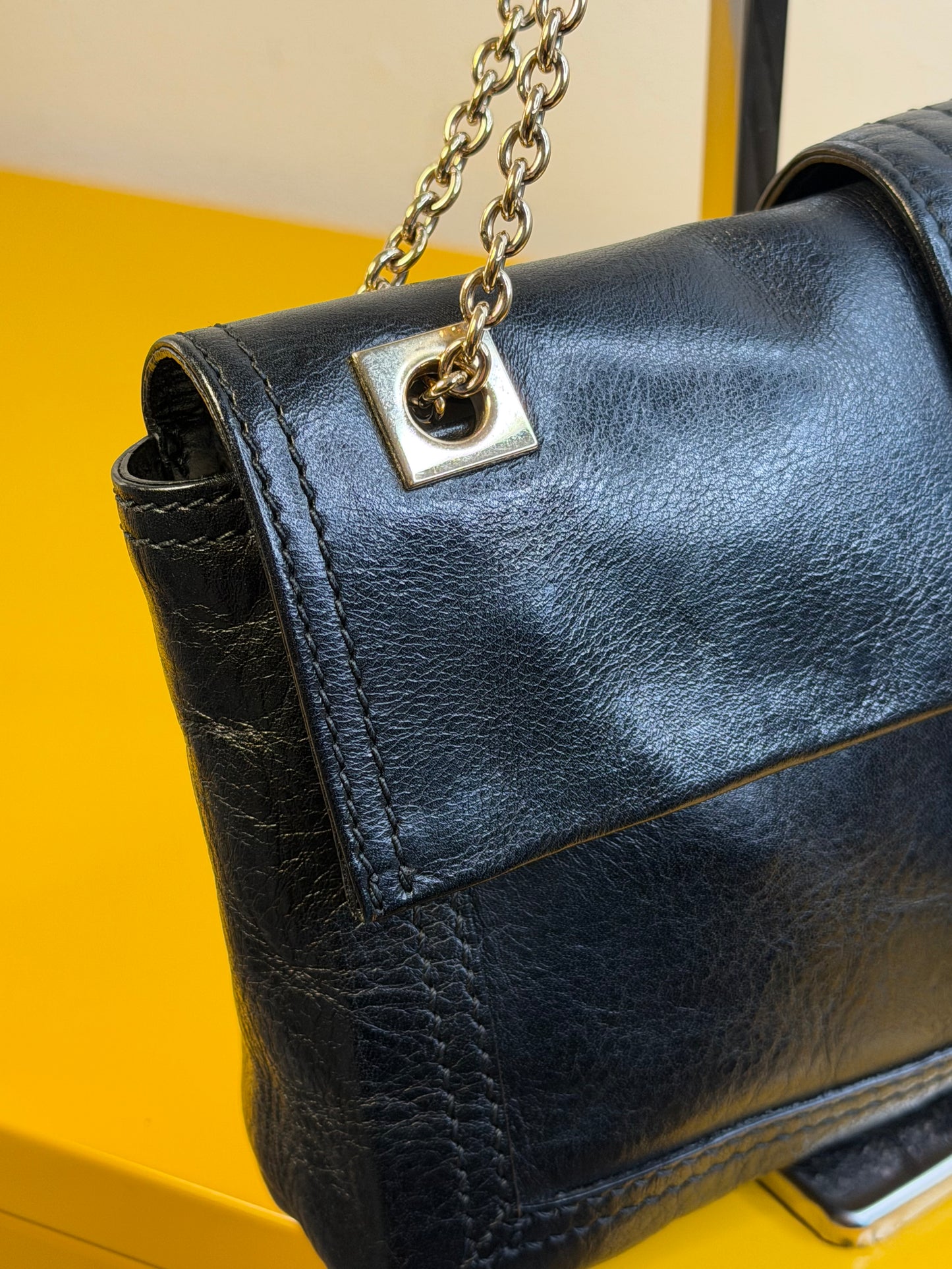 Fendi Baguette Chain flap