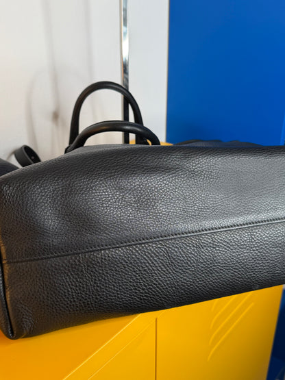 Prada tote con tracolla