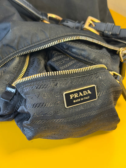 Prada Hobo Nera