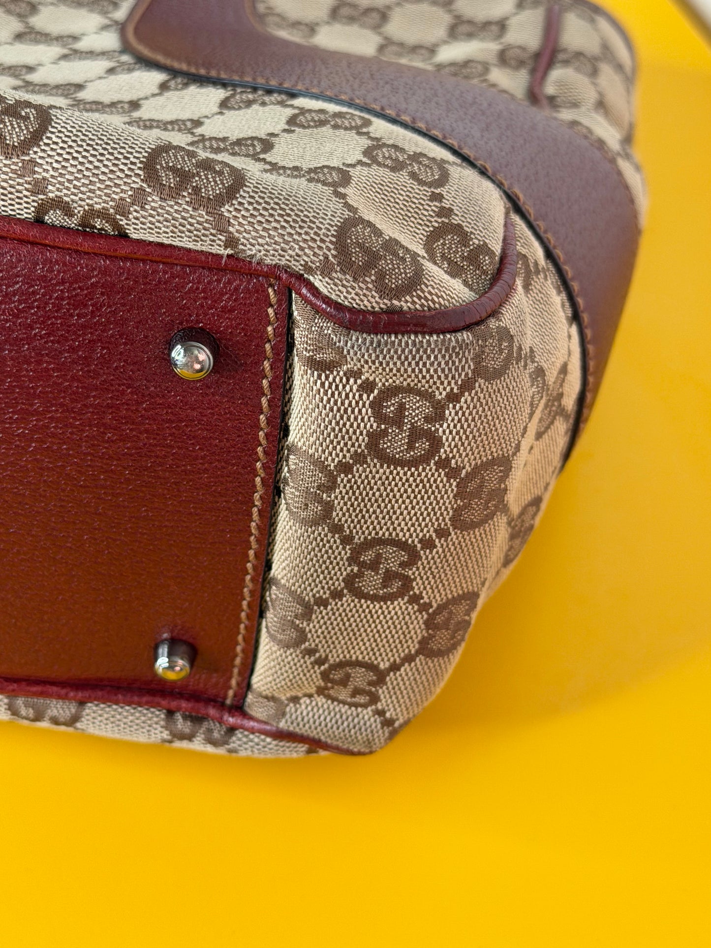 Gucci Shoulder Bag