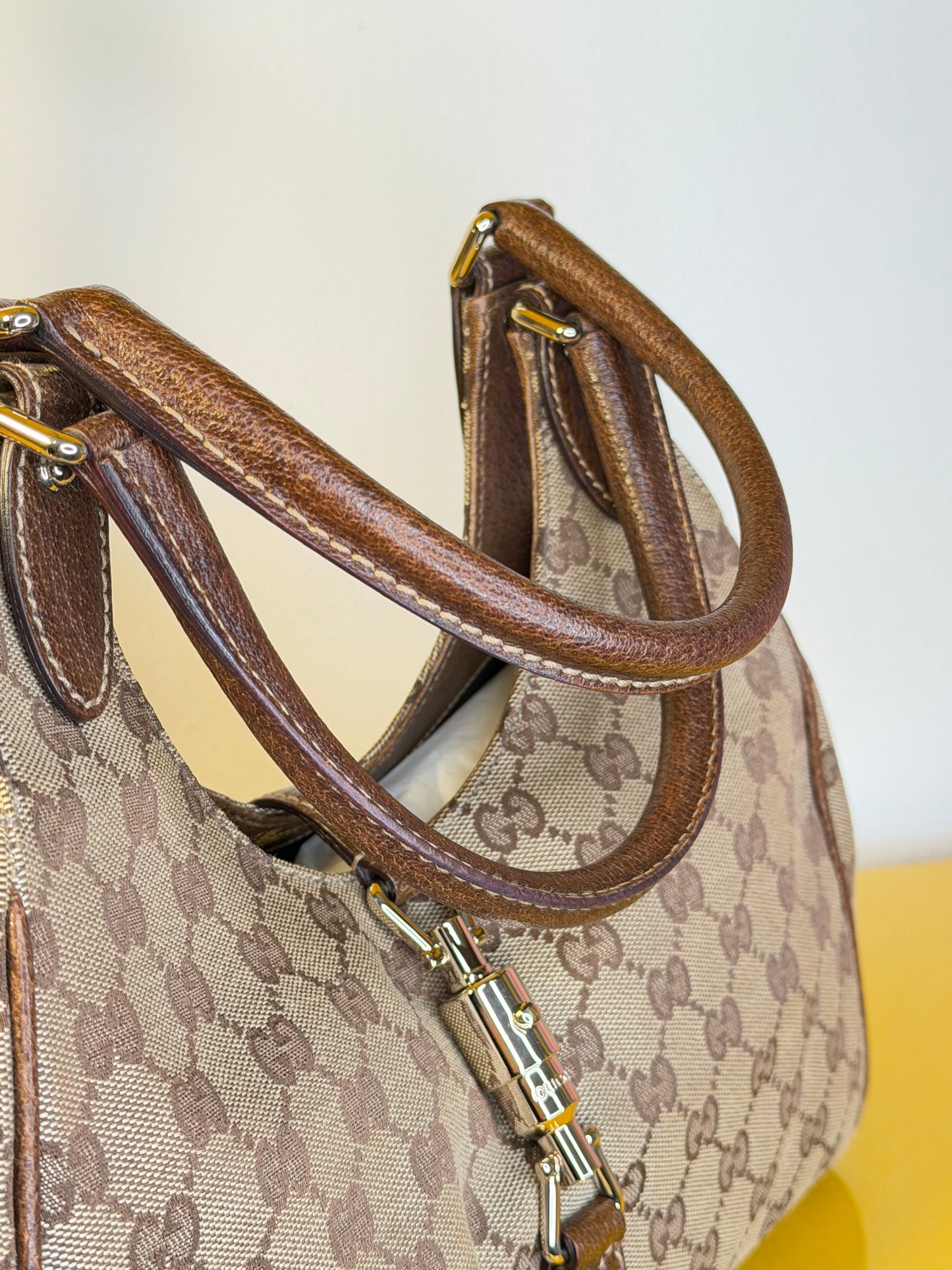 Gucci Jackie Bardot