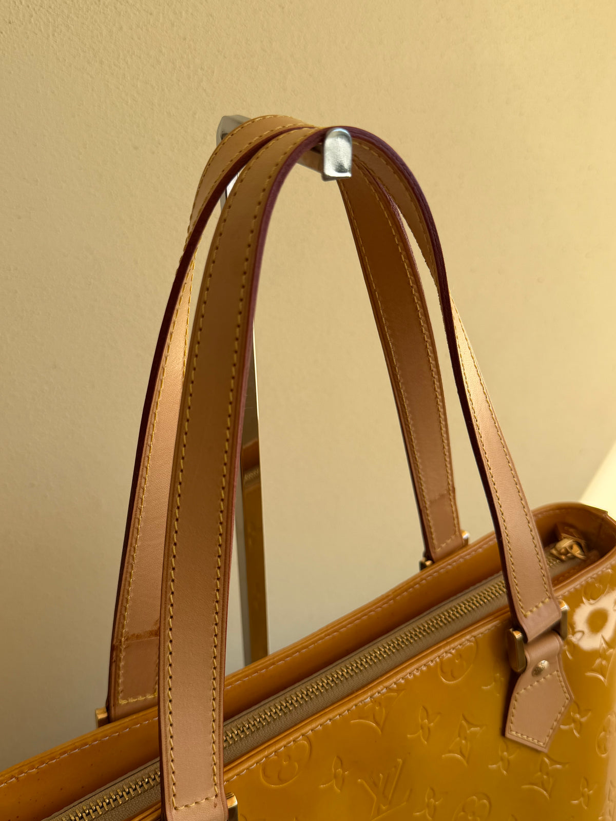 Louis Vuitton Vernis Houston