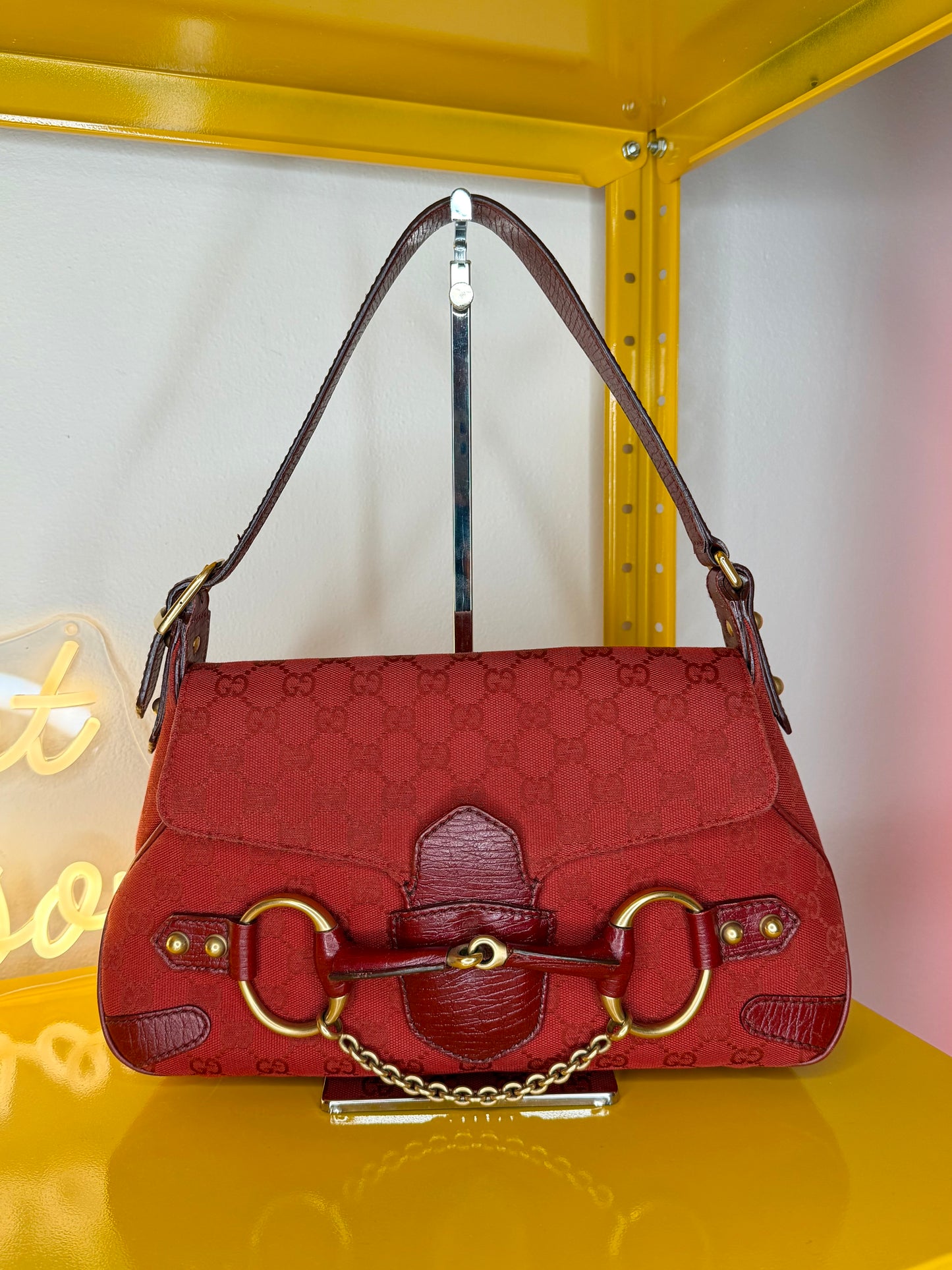Gucci Horsebit red