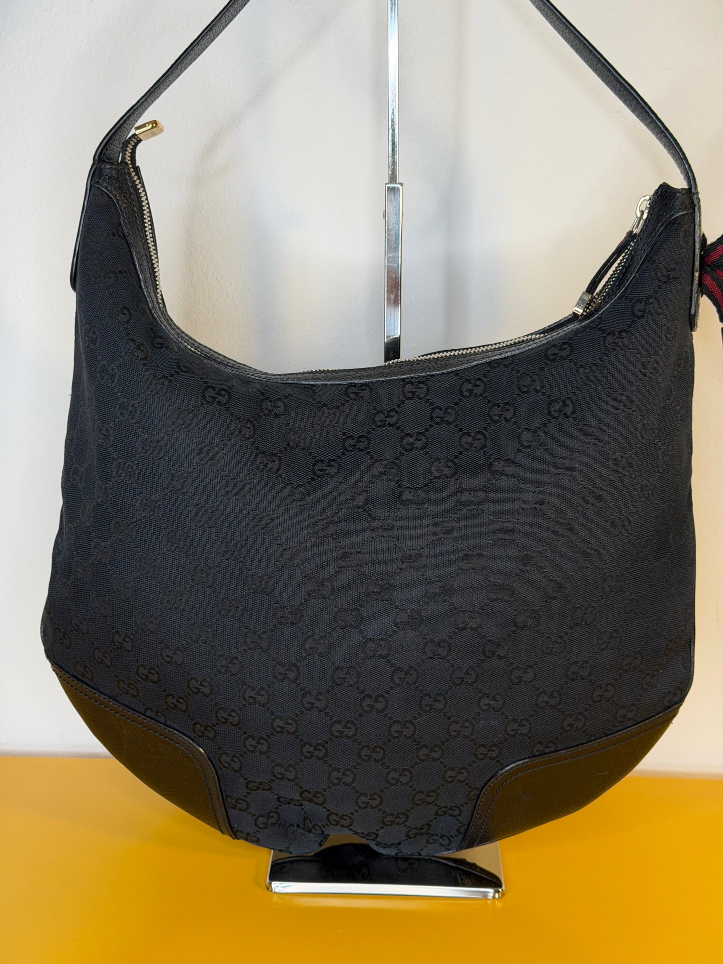 Gucci Hobo Sherry line