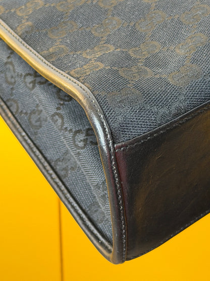 Gucci Bardot nera