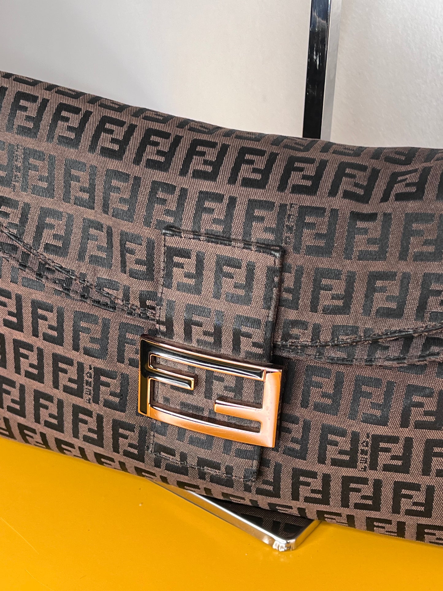 Fendi Baguette Marrone Double Flap