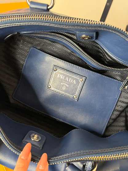 Prada soft calf blu