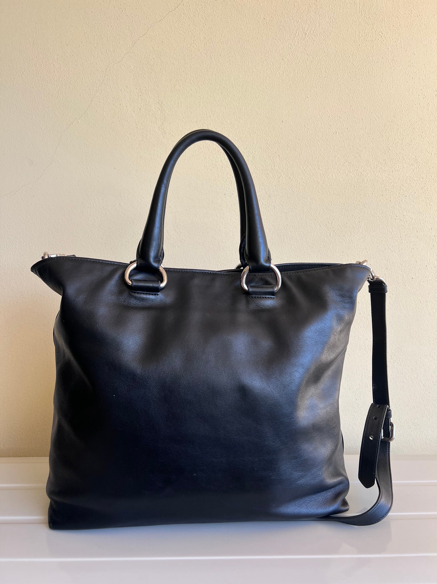 Prada tote nera con tracolla