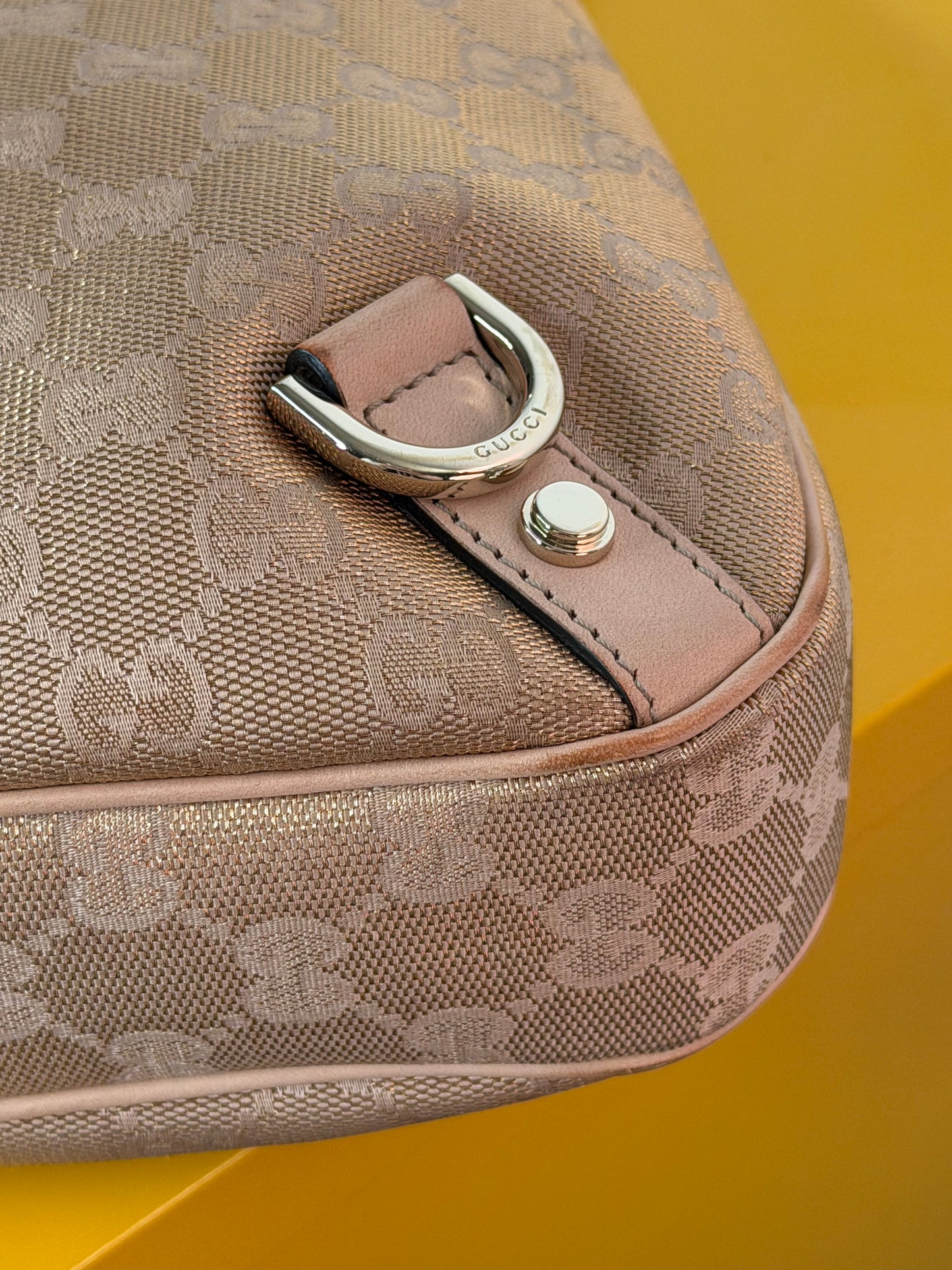 Gucci Abbey Hobo Gold/Pink