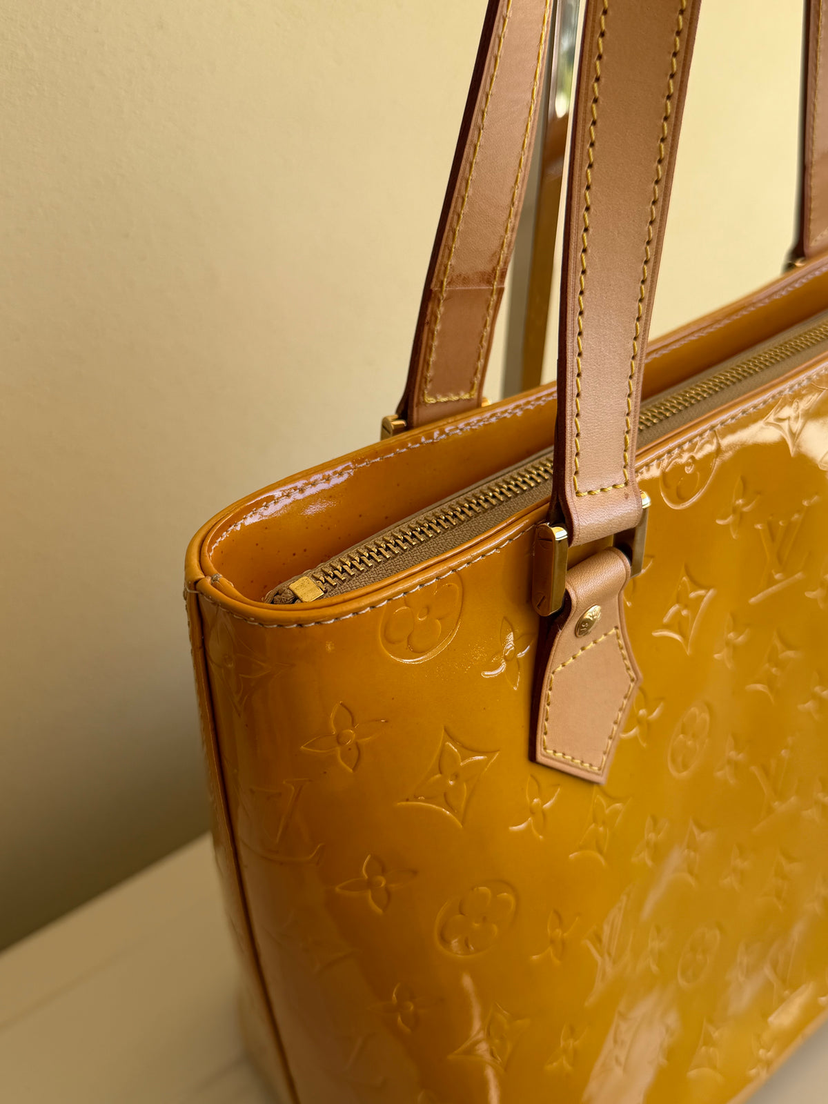 Louis Vuitton Vernis Houston