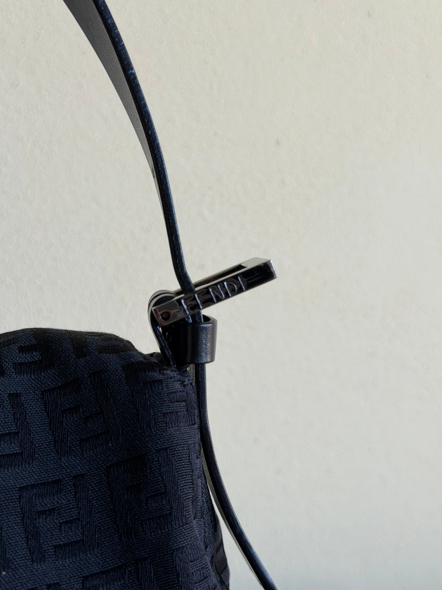 Fendi Mama baguette nera