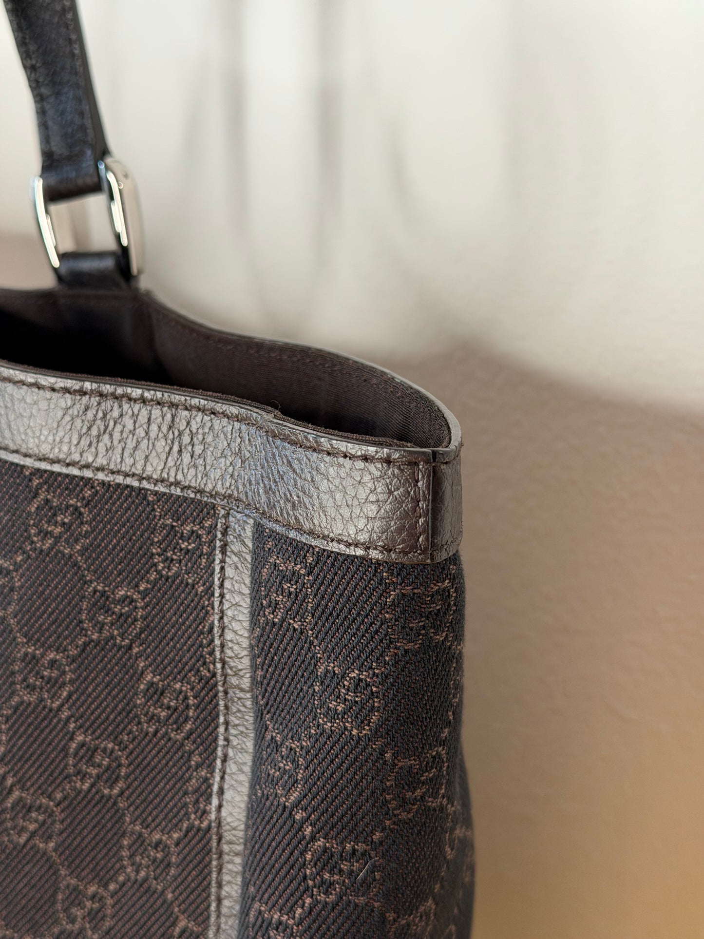 Gucci Abbey D ring tote
