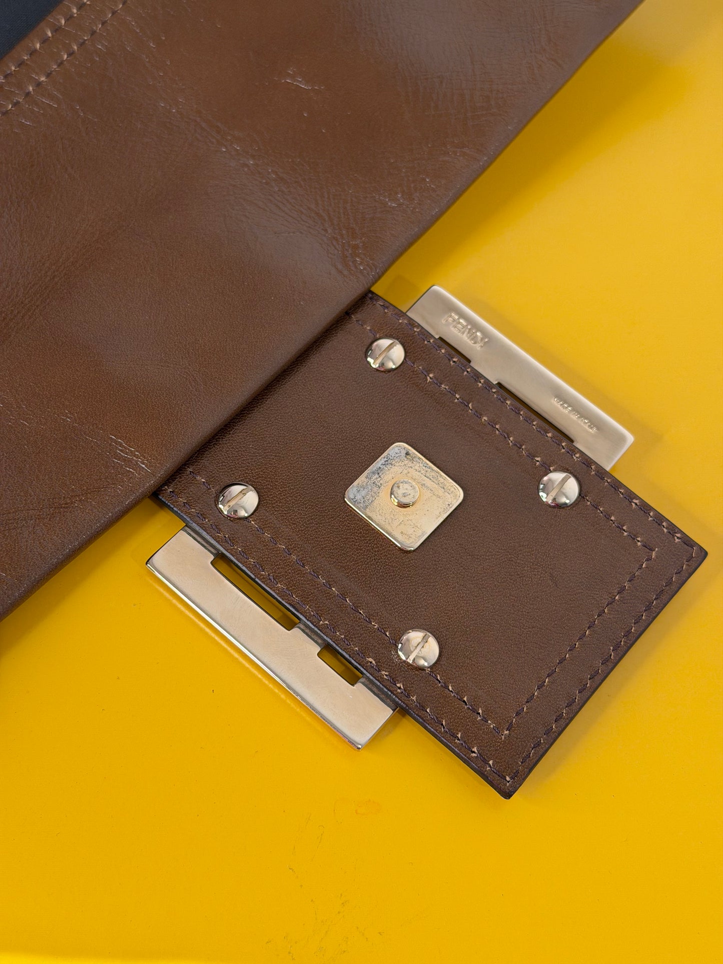 Fendi maxi baguette