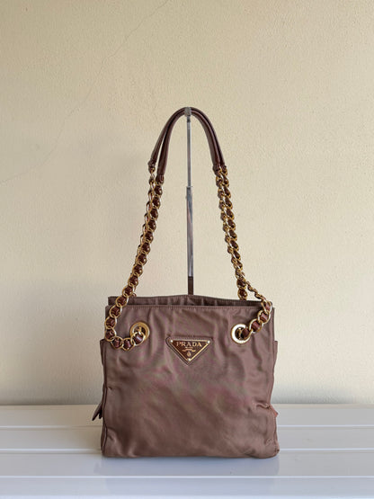 Prada tessuto catena