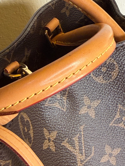 Louis Vuitton Montaigne MM