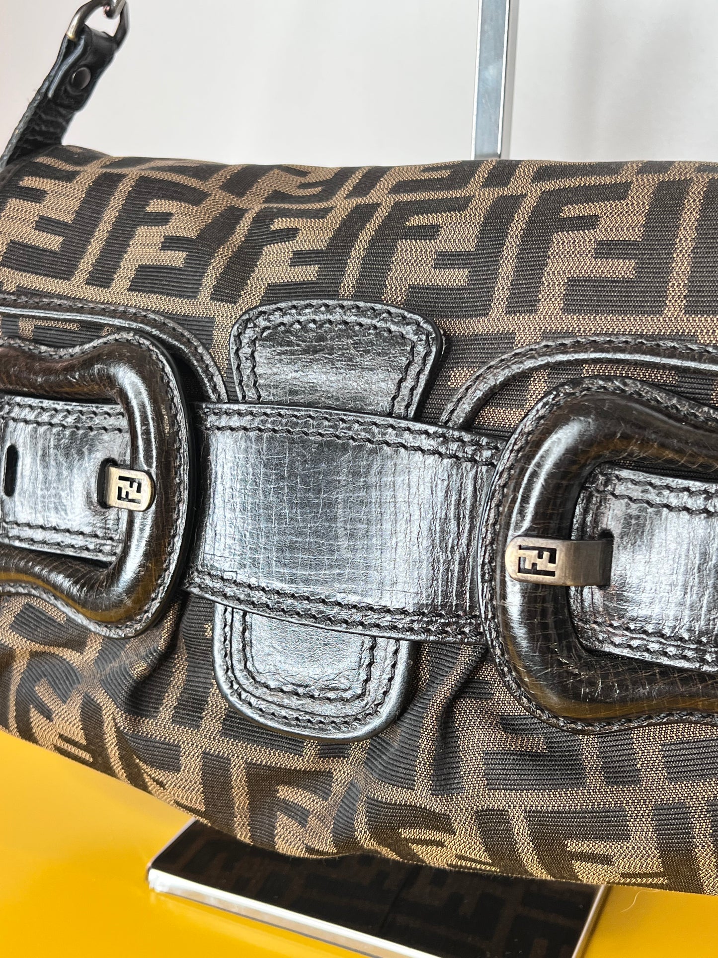 Fendi B buckle
