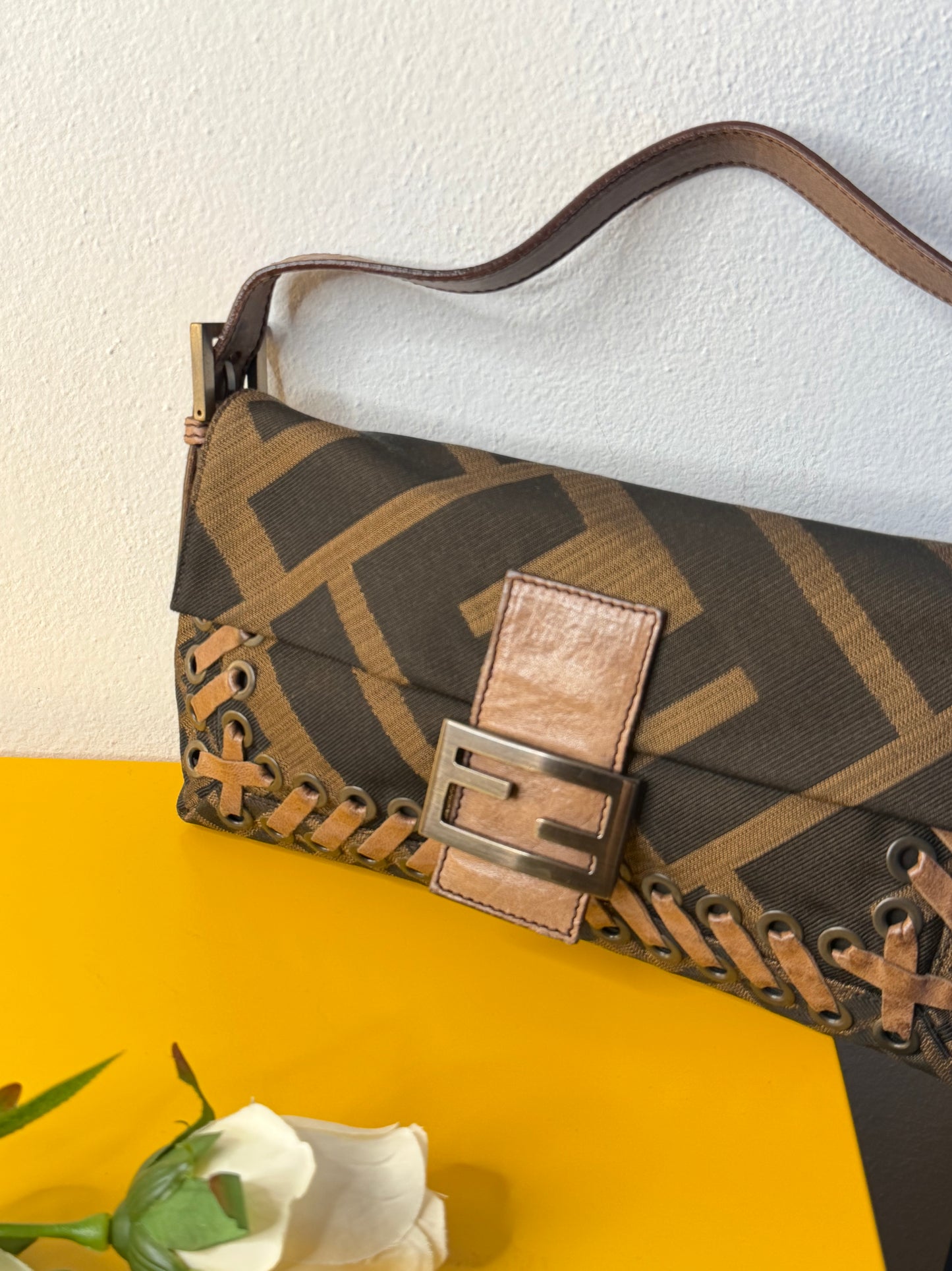 Fendi Baguette XL FF Logomania