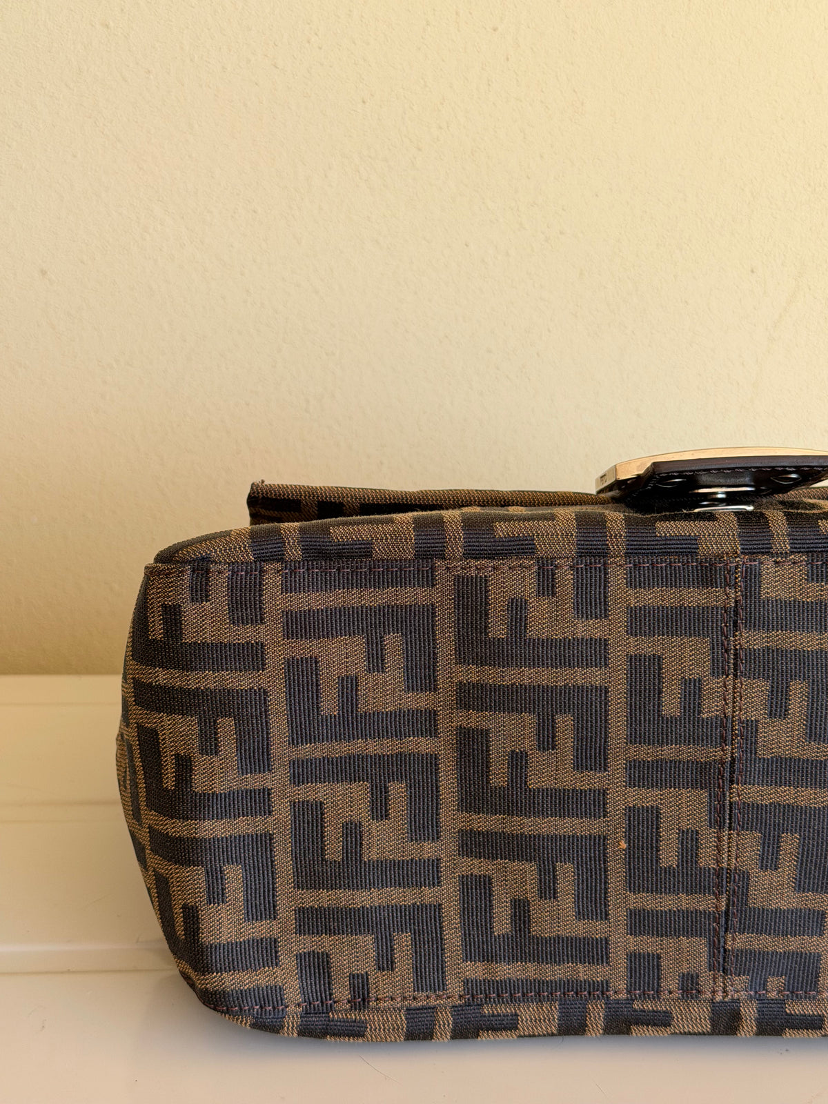 Fendi Mamma Baguette Zucca