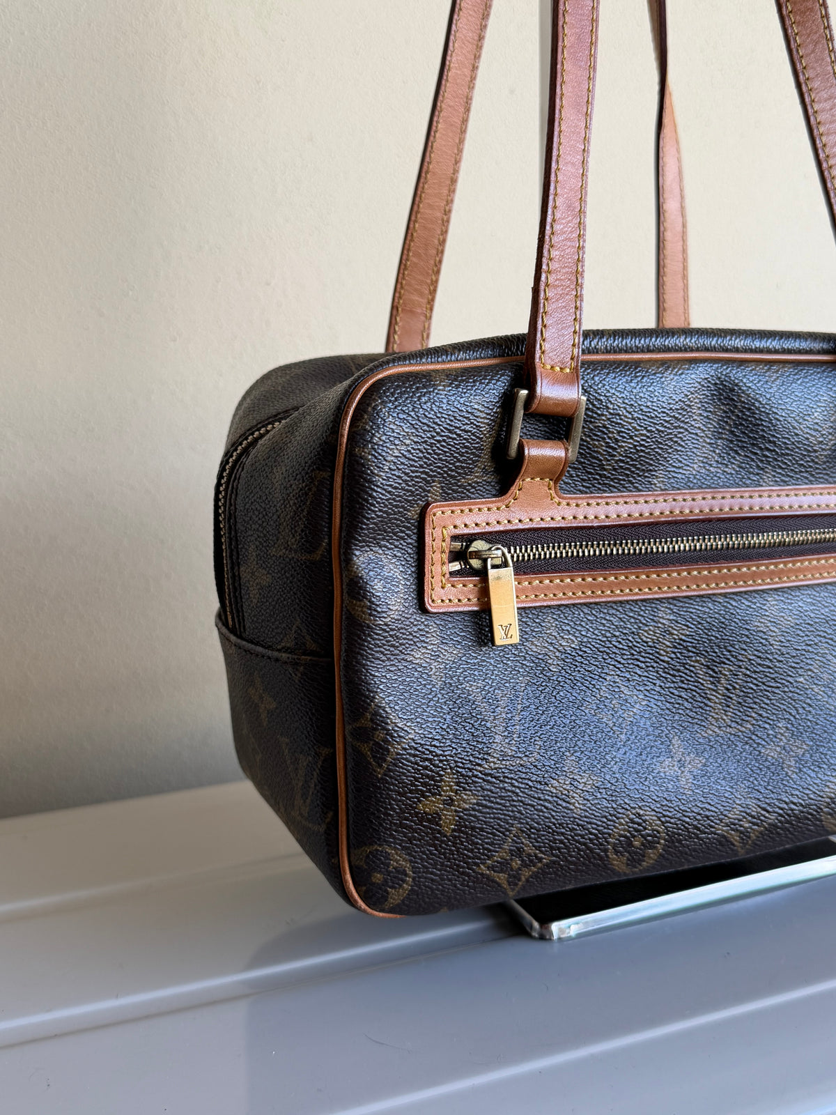 Louis Vuitton Cité MM