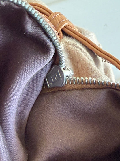 Fendi Mamma baguette wool