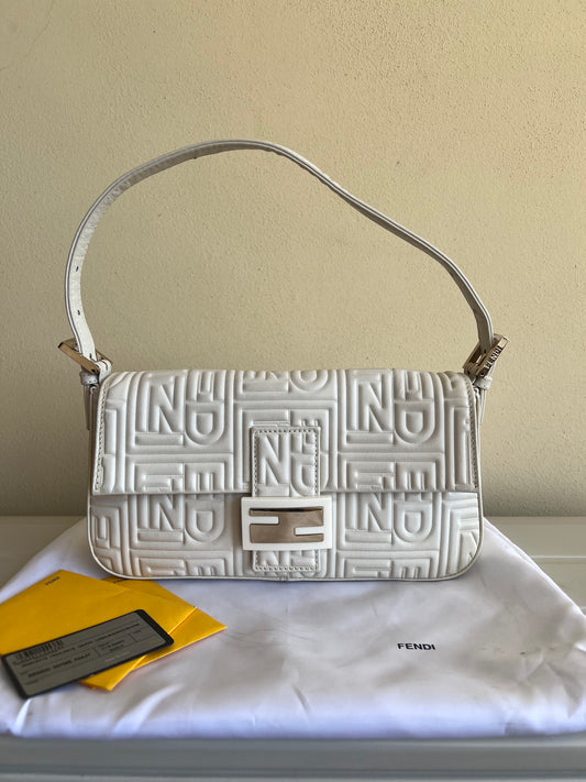 Fendi Baguette Nappa Bianca