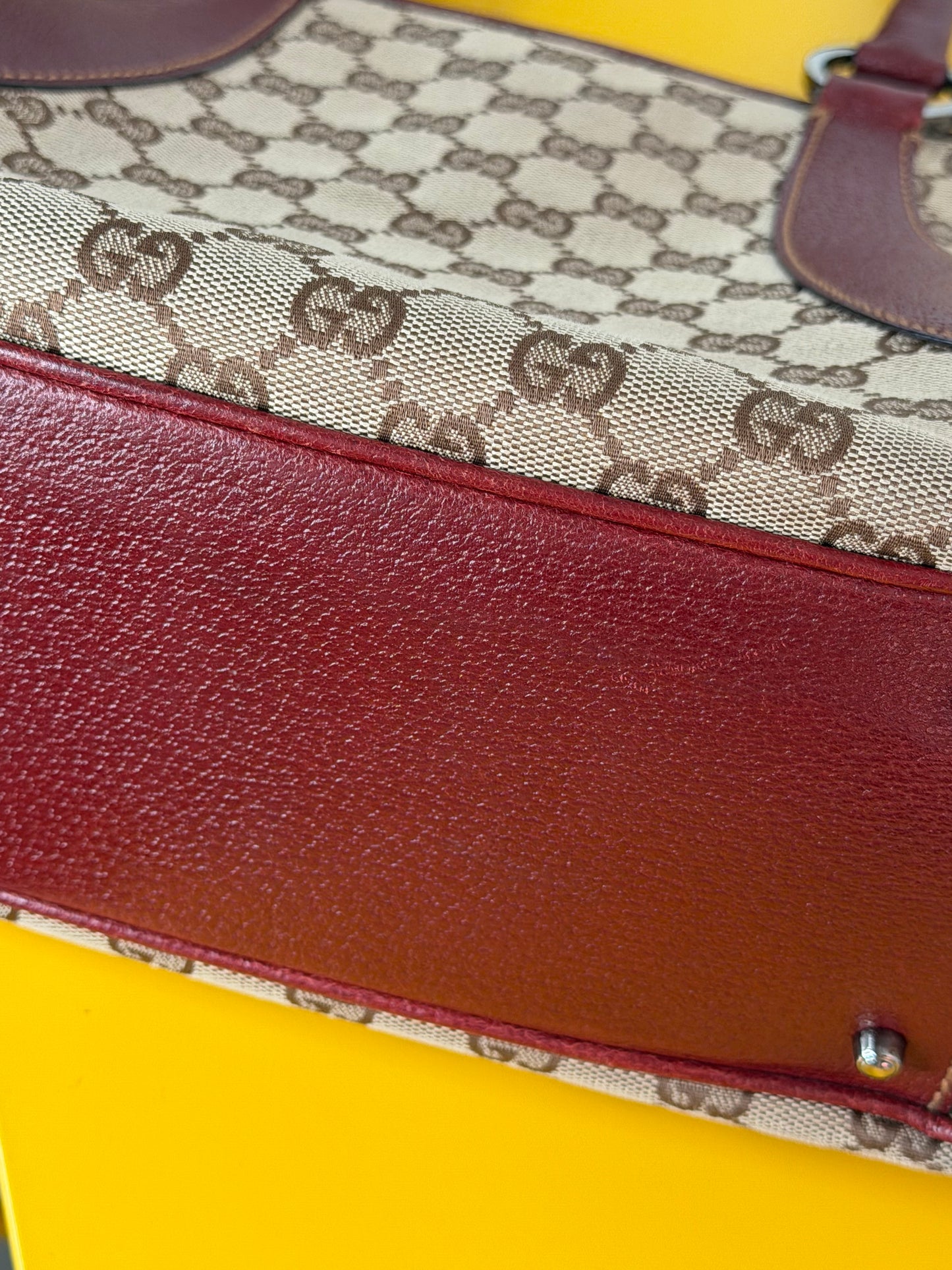 Gucci Shoulder Bag