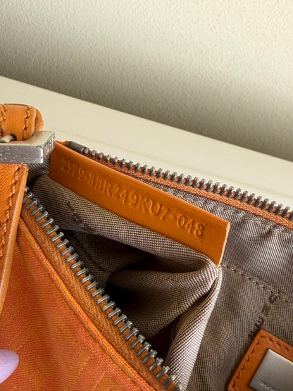 Pochette Fendi Zucca
