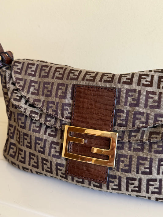 Fendi baguette double flap zucchino