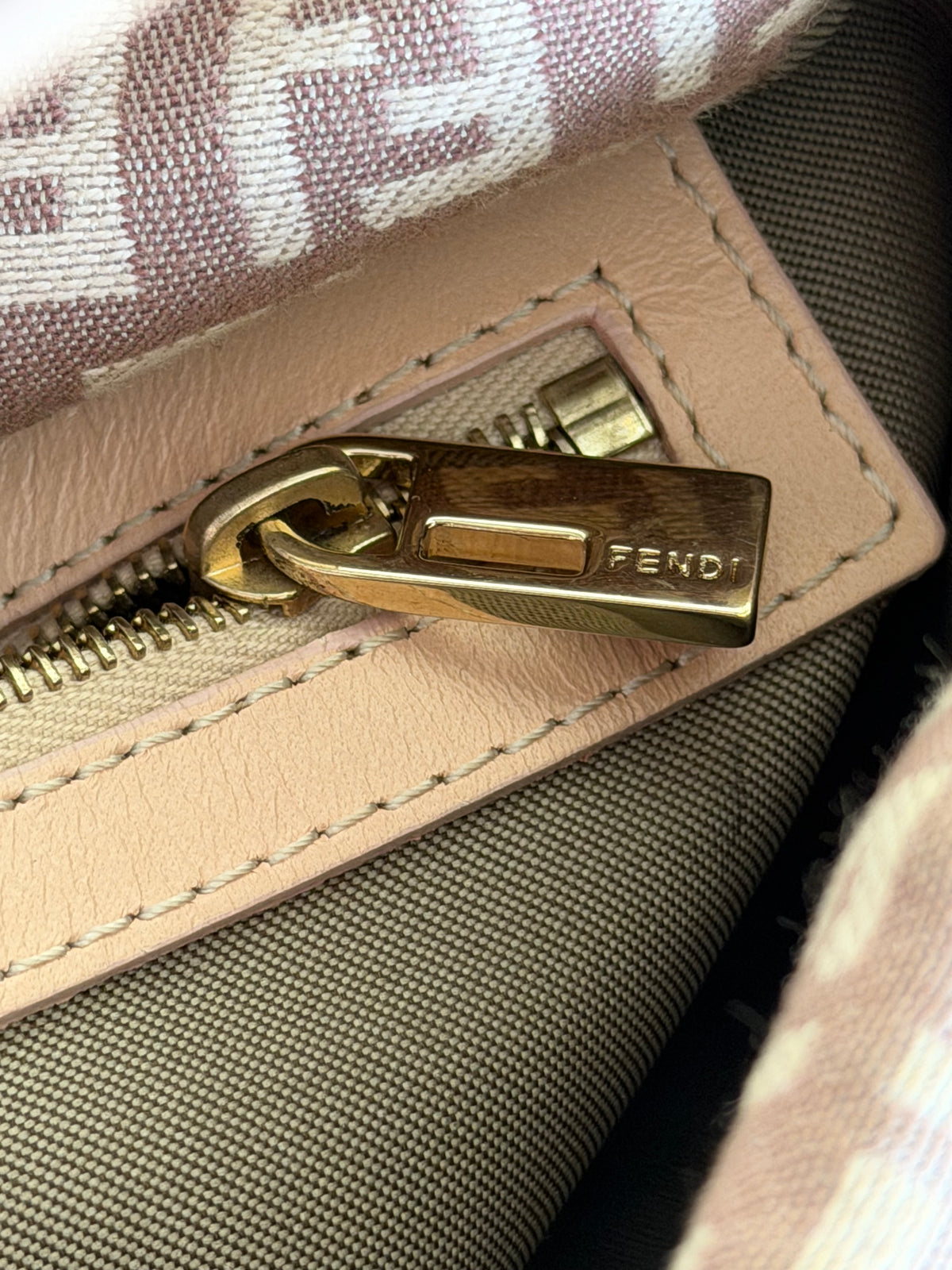 Fendi baguette double flap dust rose