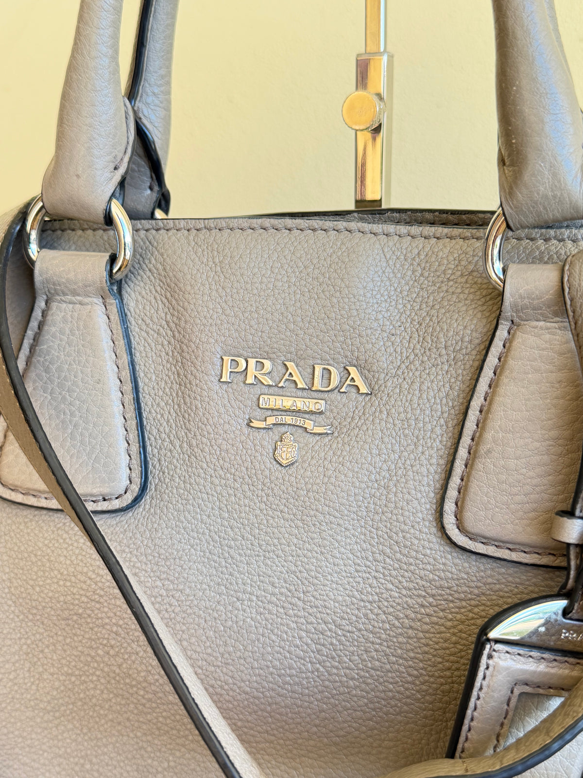 Prada Vitello Daino Shopper