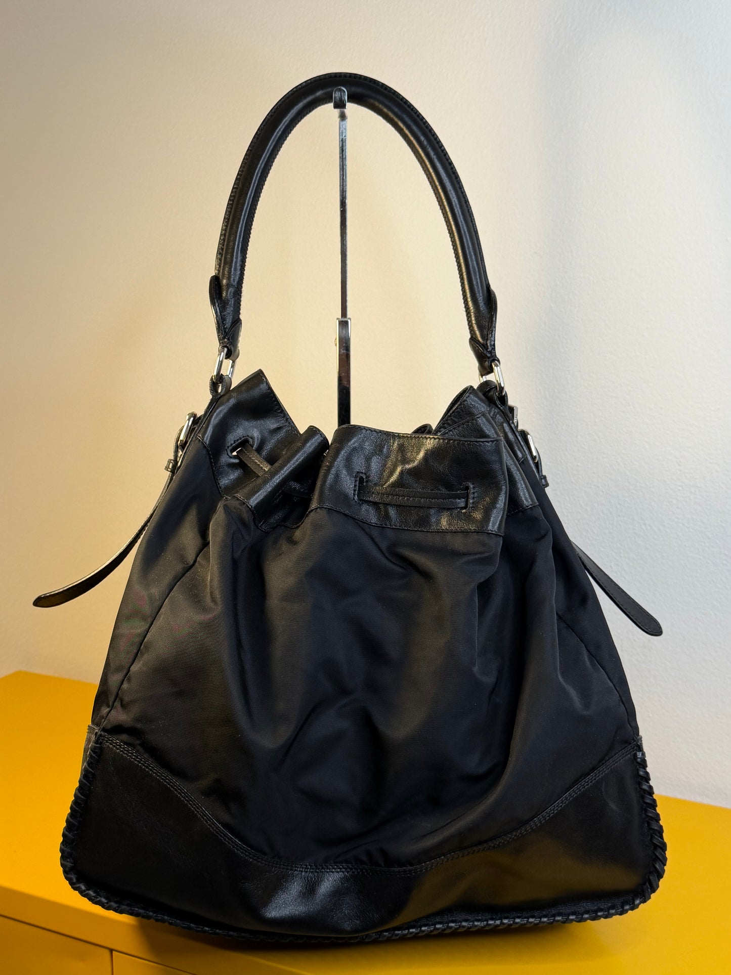 Prada secchiello