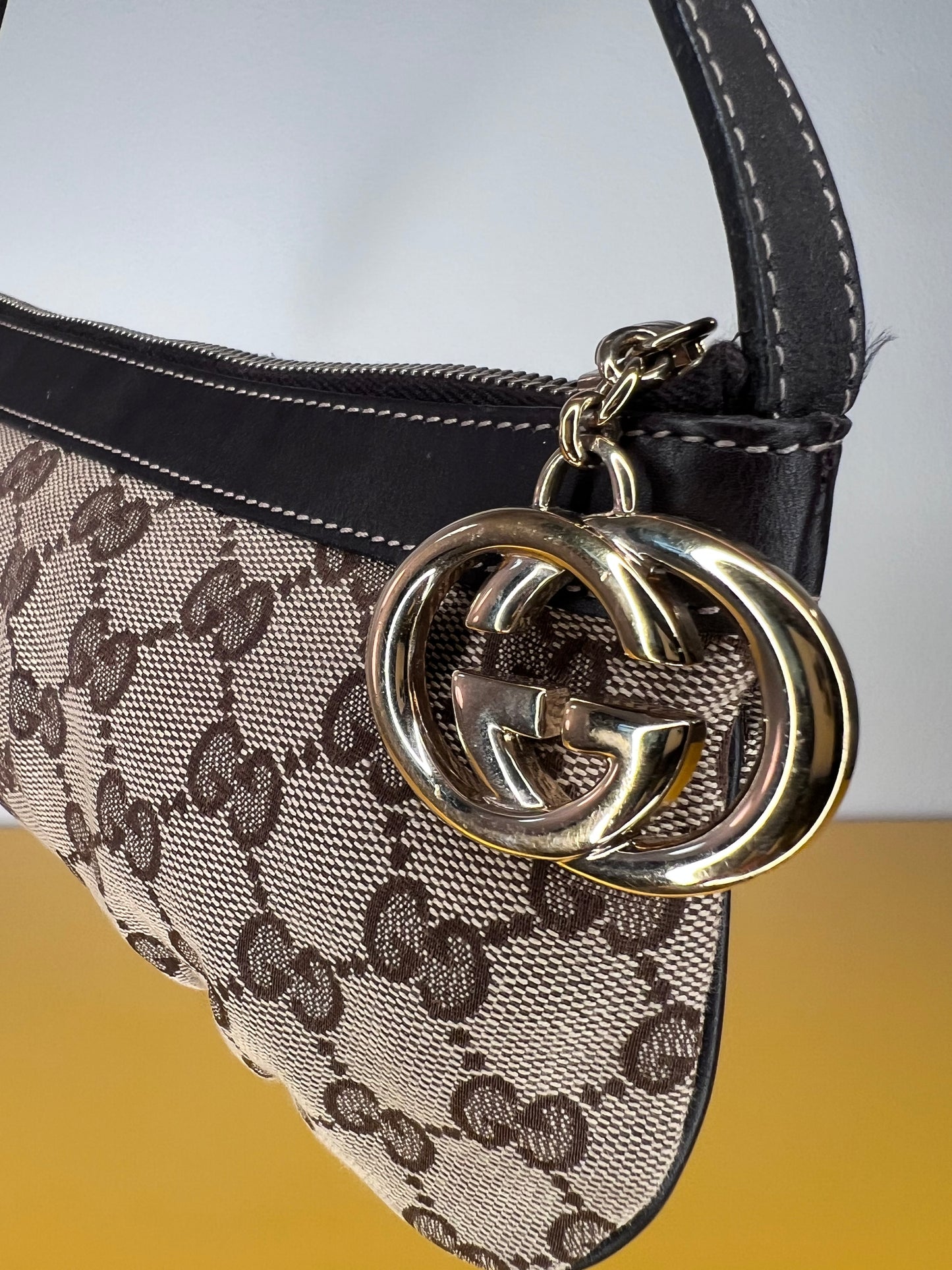 Gucci Pochette GG Charm