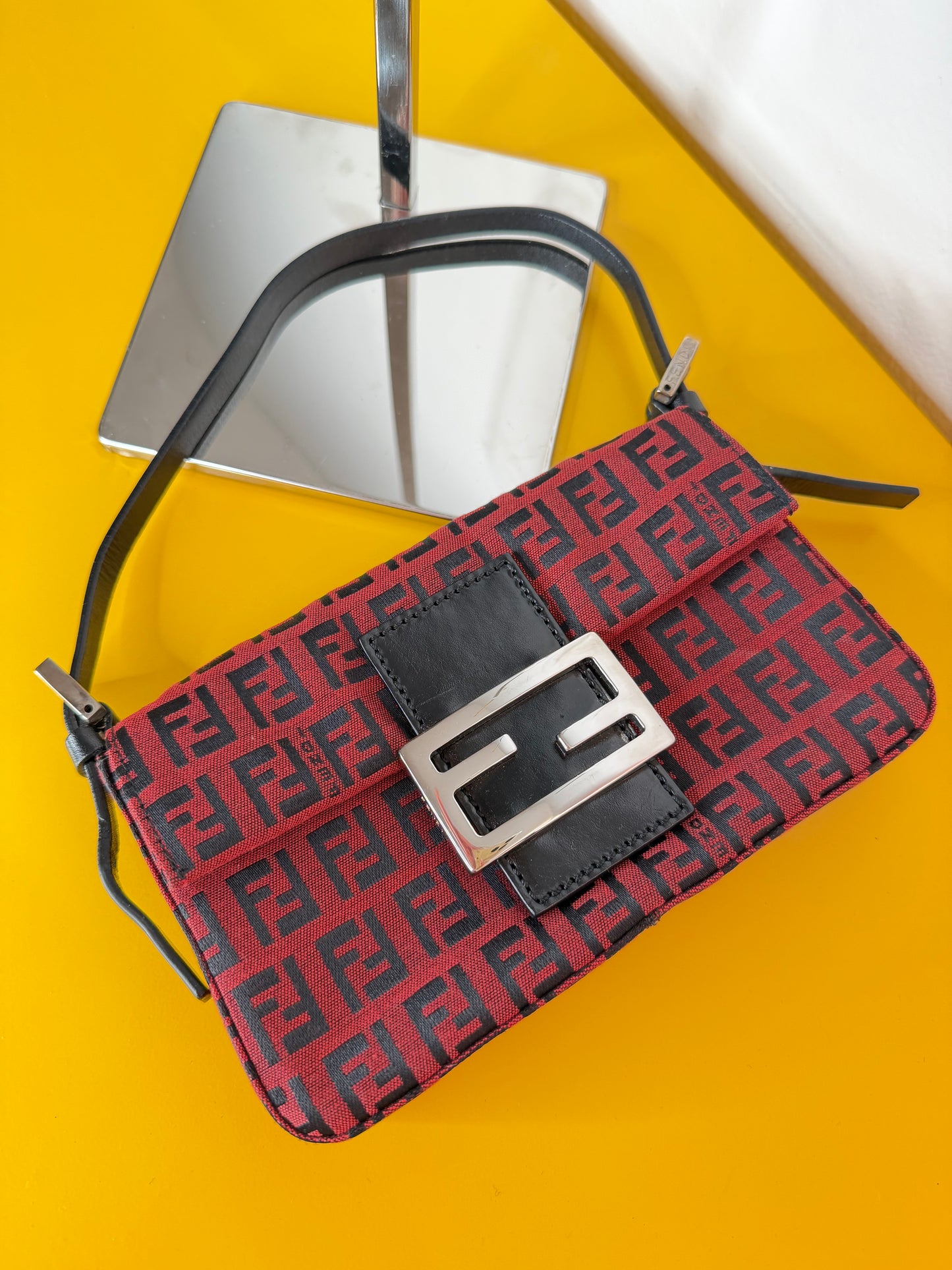 Fendi Mini baguette Rossa