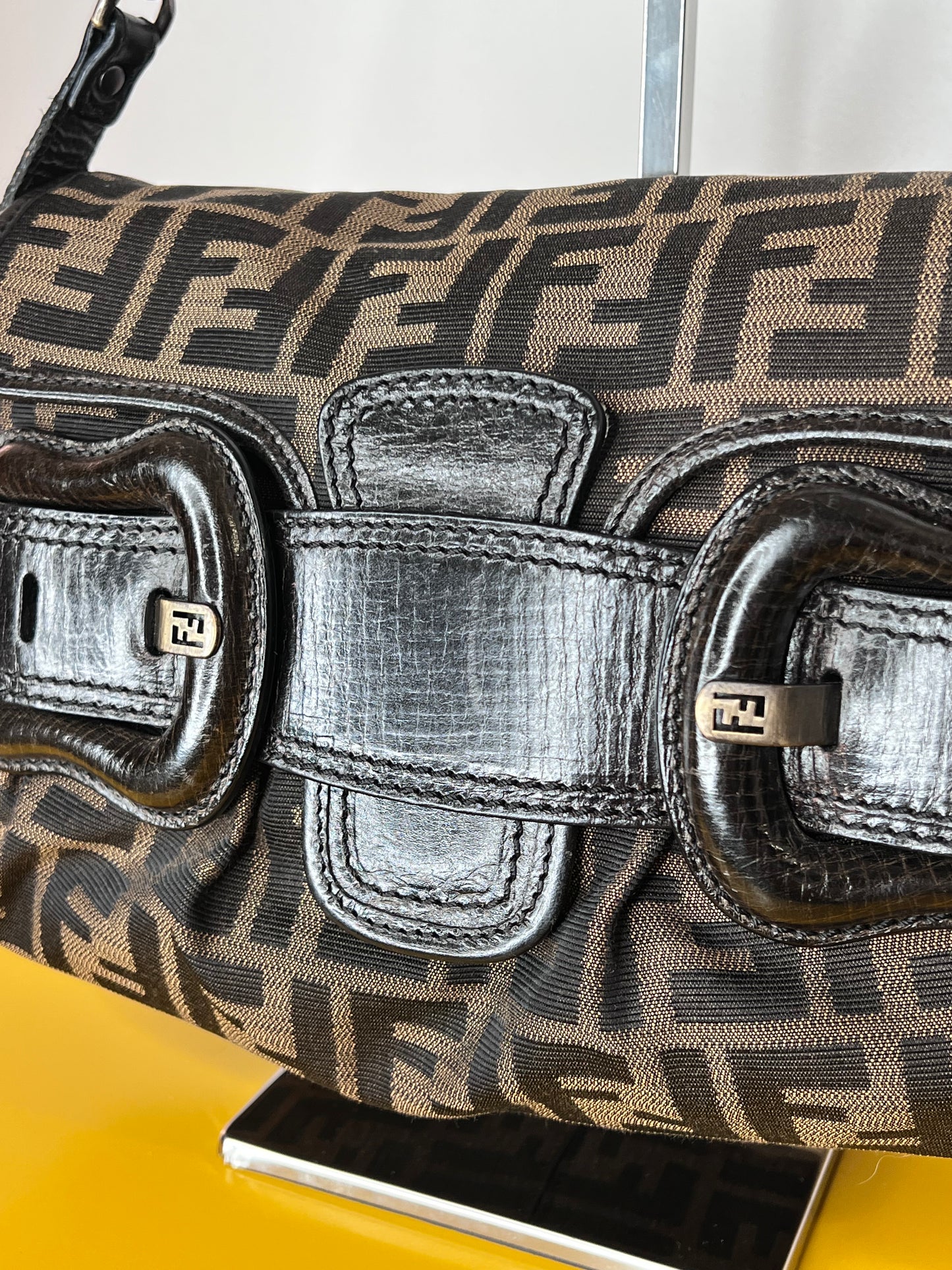Fendi B buckle