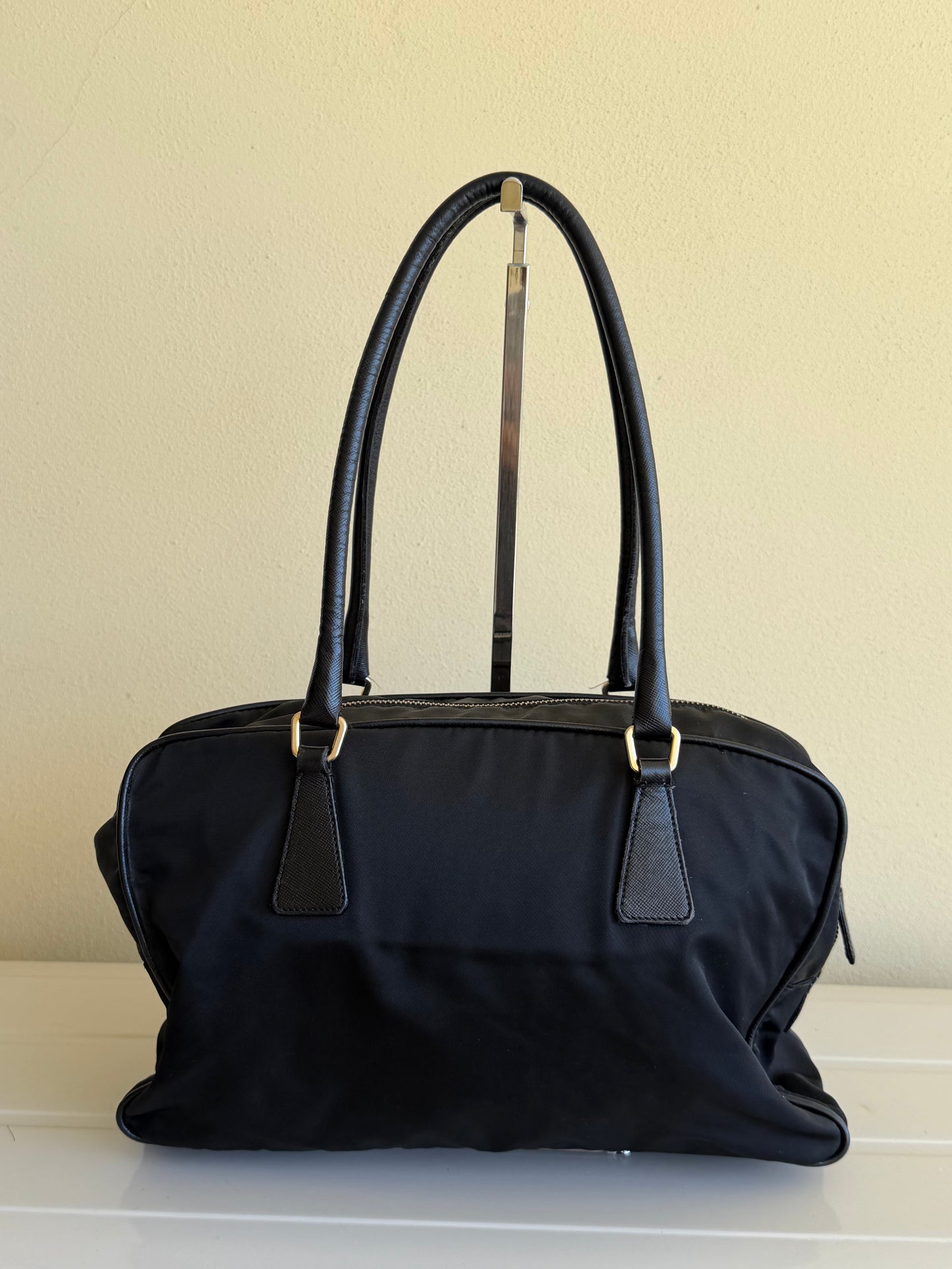 Prada Bauletto in Nylon e Pelle Saffiano