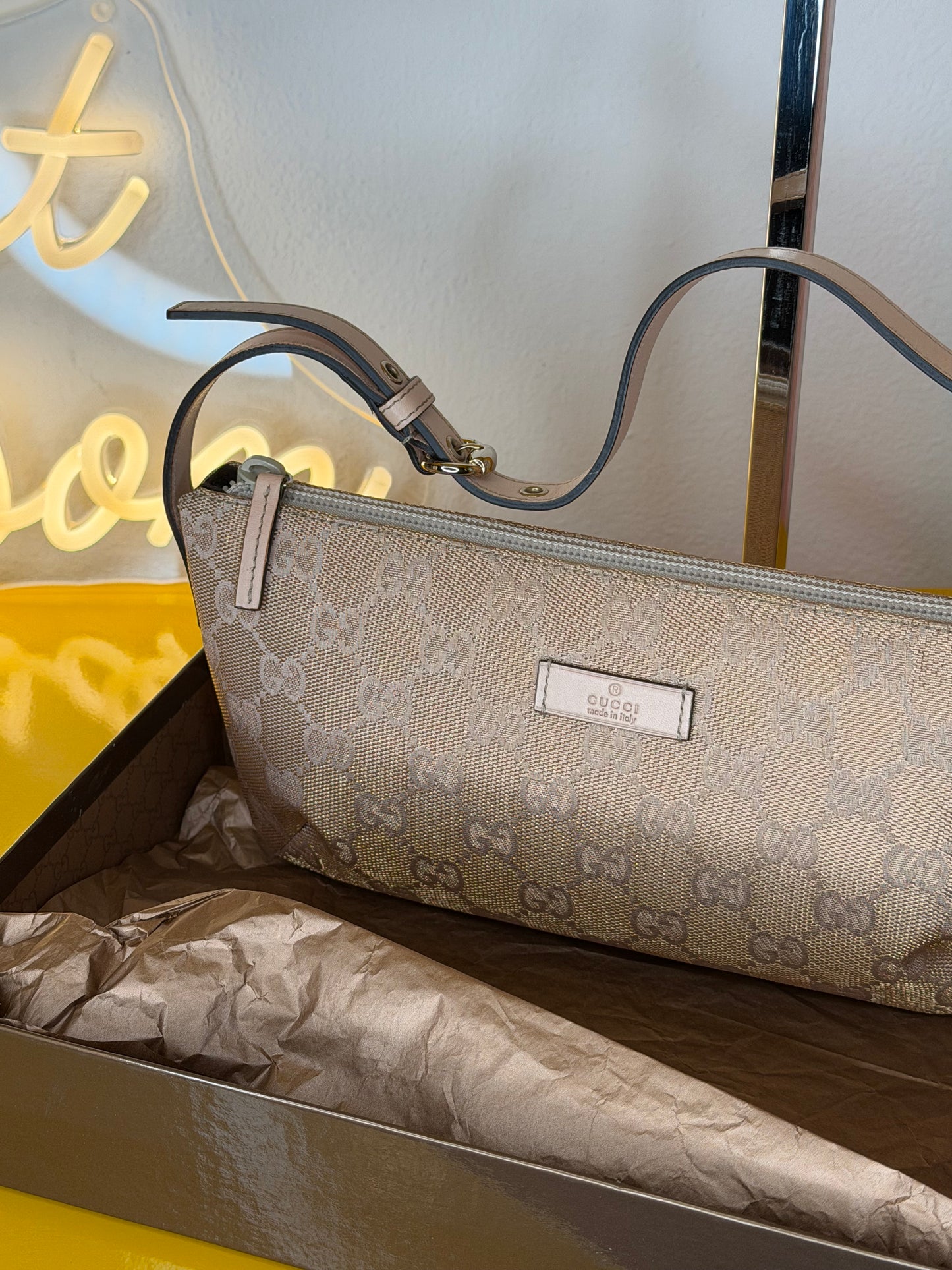 Gucci Pretty boat gold/rose