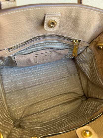 Prada tote in pelle
