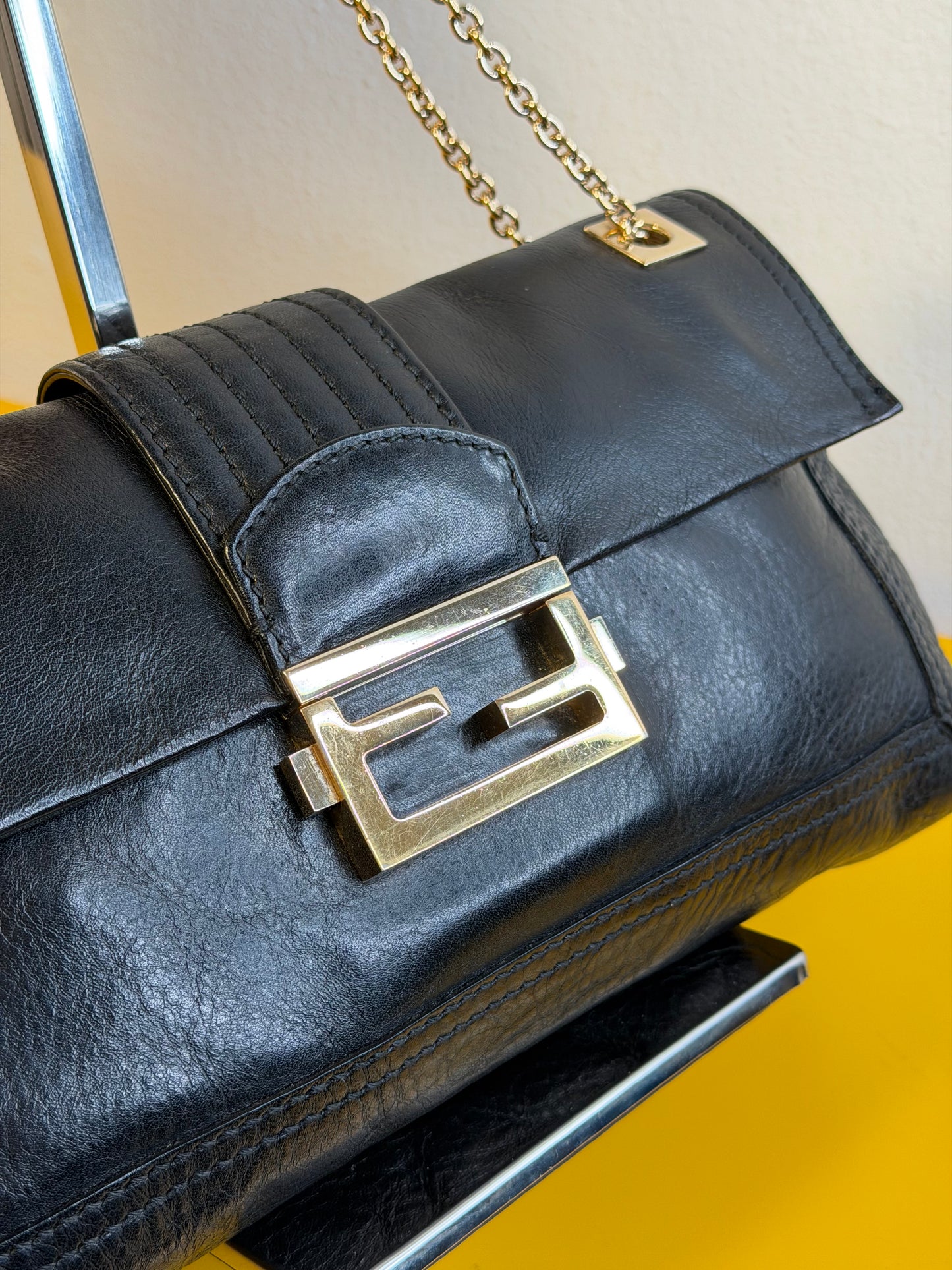 Fendi Baguette Chain flap