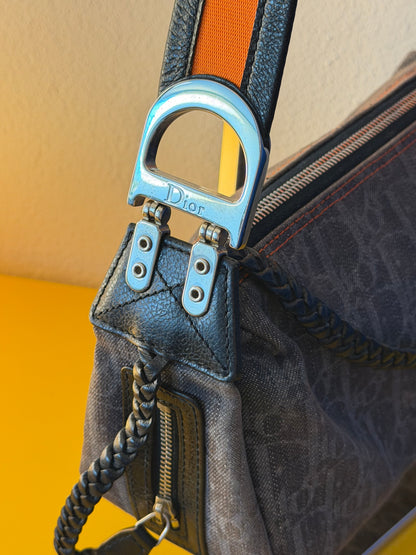 Dior remove before  flight